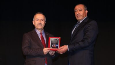 - "Kişinin adı soyadı gizli değil, sır da değil ancak