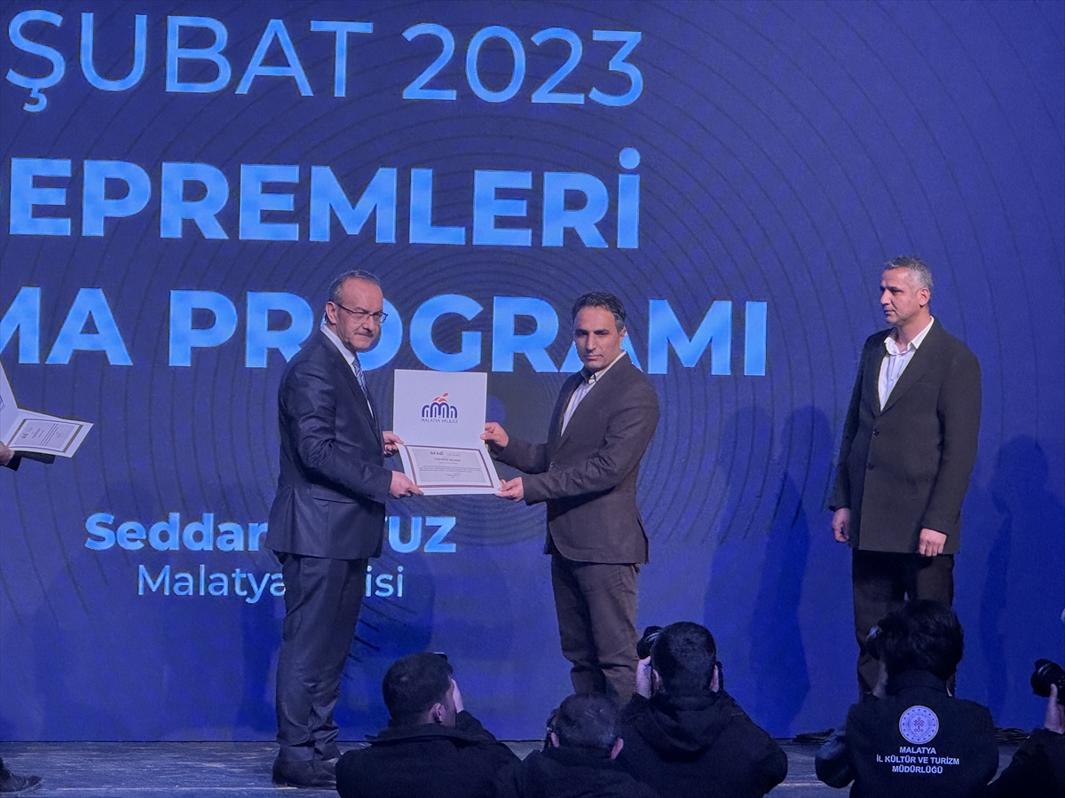 - Malatya Valisi Seddar Yavuz:
- "Yeni, modern ve afete dirençli