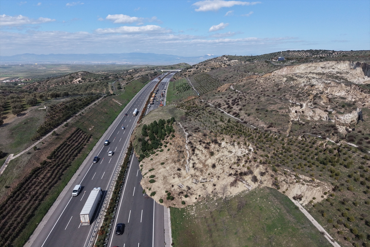 MANİSA (AA) – Manisa'nın Turgutlu ilçesinde önceki gün meydana gelen