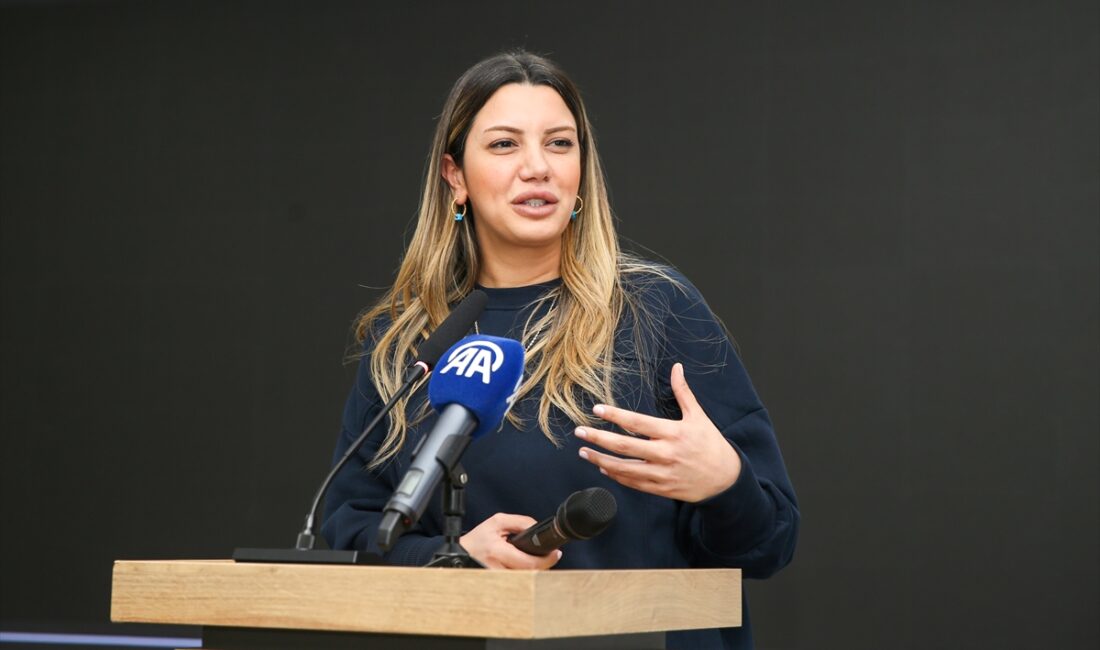 - Gençlik Hizmetleri Genel Müdürü Enes Efendioğlu:
- "Dezenformasyonla mücadele kamplarımız,