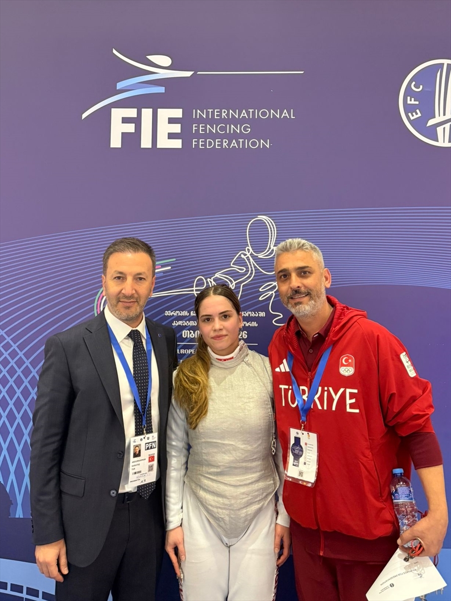 ANKARA (AA) – Milli eskrimci Alara Atmaca, Gürcistan'da düzenlenen Avrupa