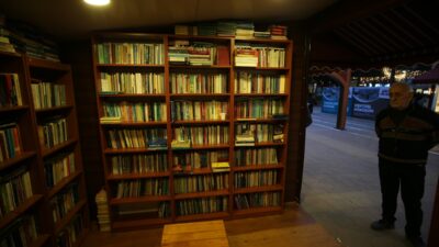 - Sakarya'da ışıklar ve ramazana özgü motiflerle süslenen, binlerce farklı