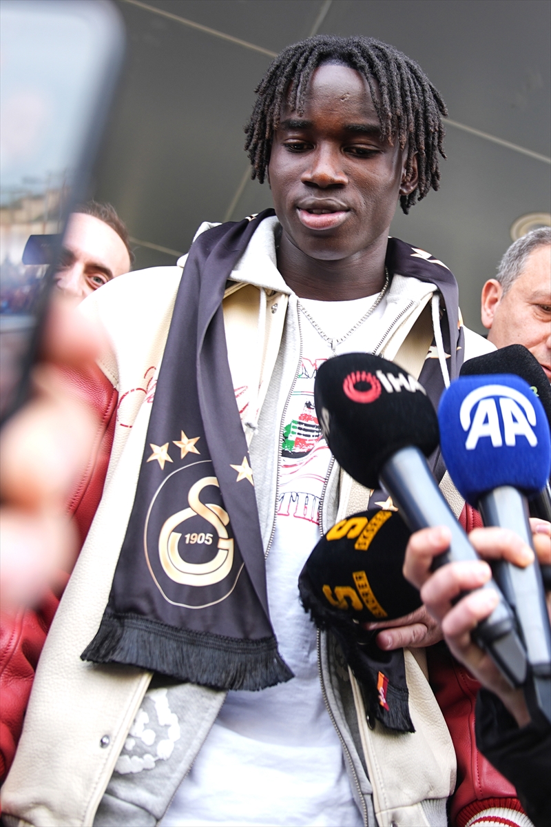 İSTANBUL (AA) – Galatasaray'ın transfer görüşmelerinde bulunduğu Gine-Bissaulu futbolcu Renato