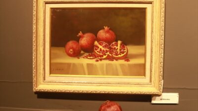 - Yıldırım:
- "Allah güzeldir, güzel olanı sever. İslam'ın asla sanatla