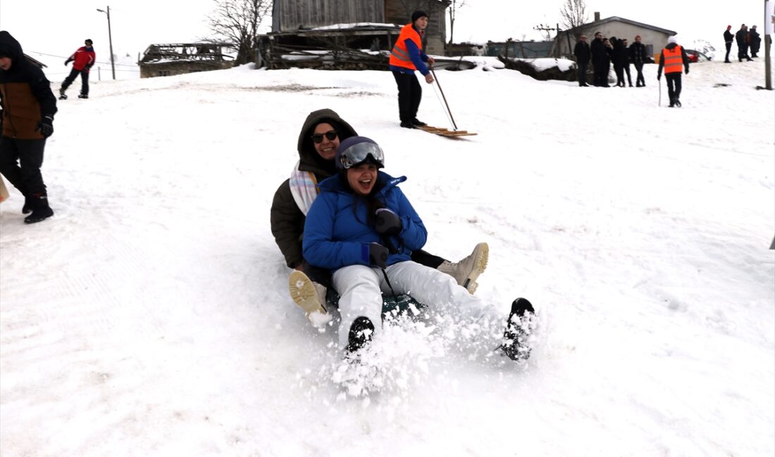 RİZE (AA) – Rize'nin İkizdere ilçesindeki Petran Yaylası'nda 17. Petranboard