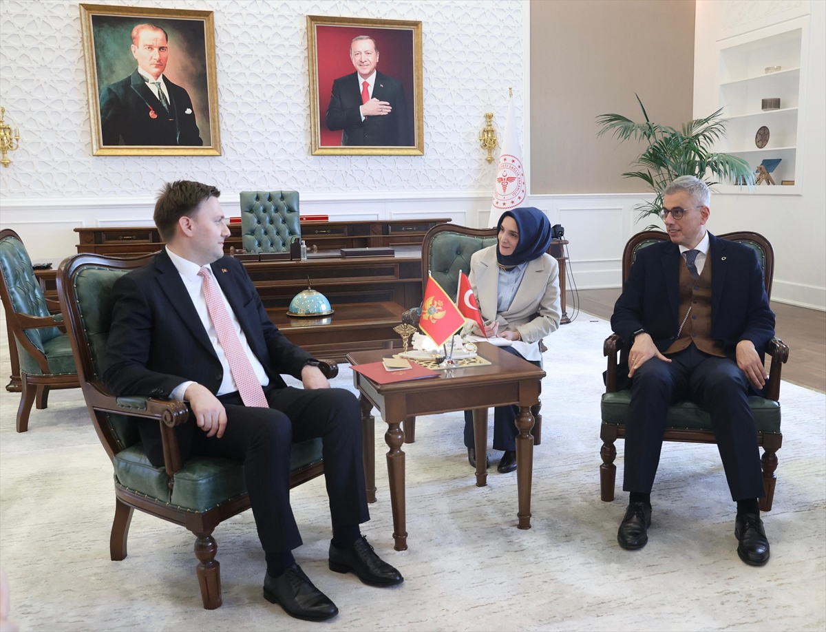 ANKARA (AA) – Sağlık Bakanı Kemal Memişoğlu, Karadağ Sağlık Bakanı