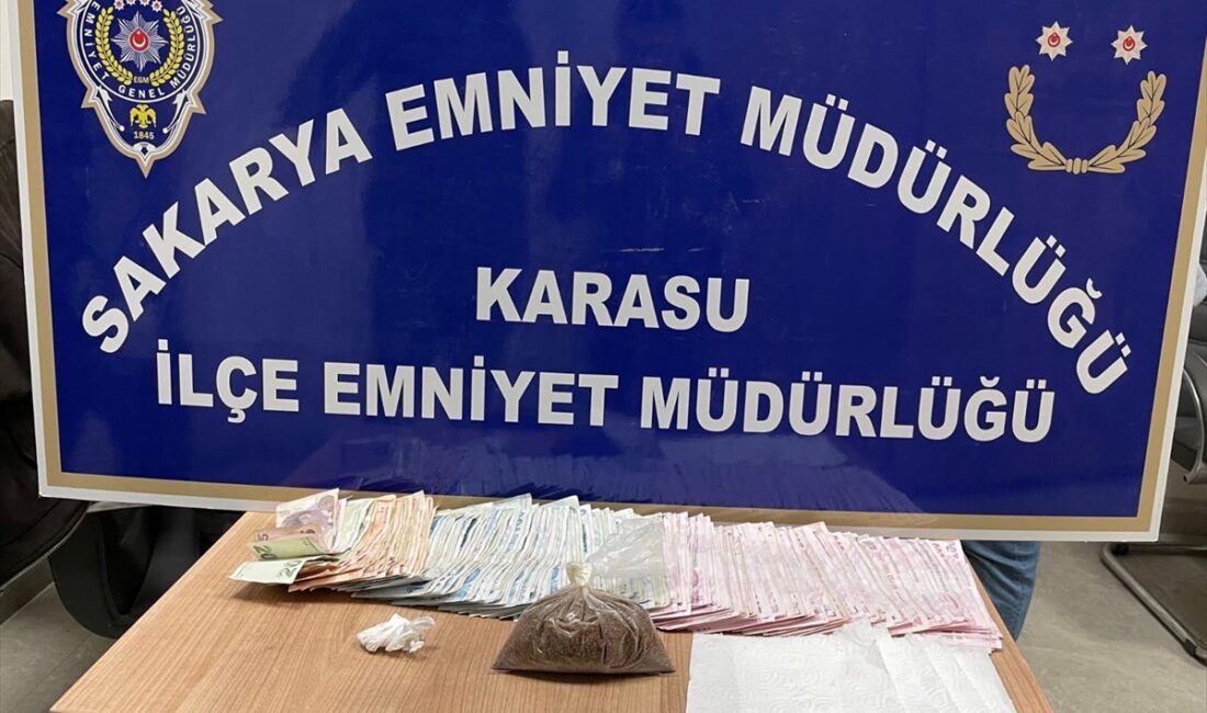 SAKARYA (AA) – Sakarya'da düzenlenen uyuşturucu operasyonlarında gözaltına alınan 6