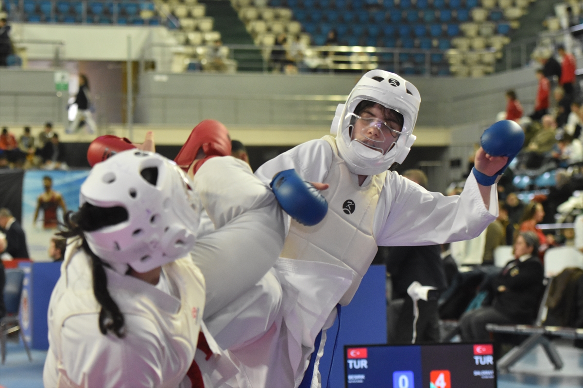SAKARYA (AA) – Sakarya'da düzenlenen Türkiye Spor Toto Yıldızlar Karate