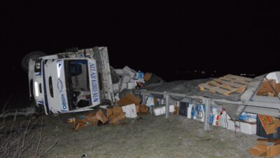 SAMSUN (AA) – Samsun'un Havza ilçesinde tır ile kamyonun çarpışması