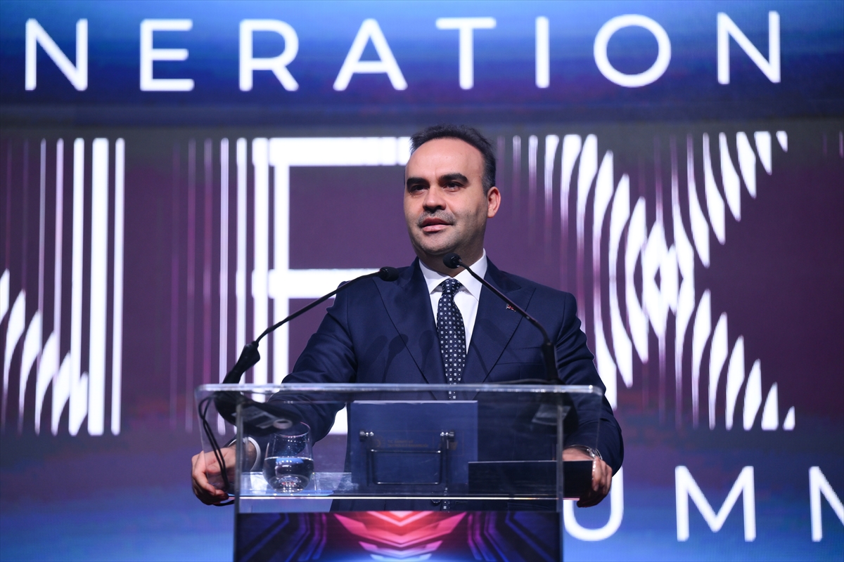 - "Yapay zeka girişimlerinin ölçeklenmesini sağlayacak büyük ölçekli girişim sermayesi