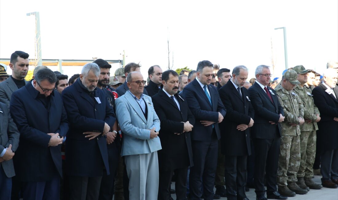 HATAY (AA) – Hakkari'nin Şemdinli ilçesinde rahatsızlanan ve kaldırıldığı hastanede