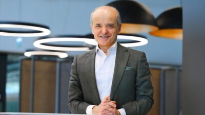 - Siemens Türkiye Yönetim Kurulu Başkanı ve CEO'su Hüseyin Gelis:
-