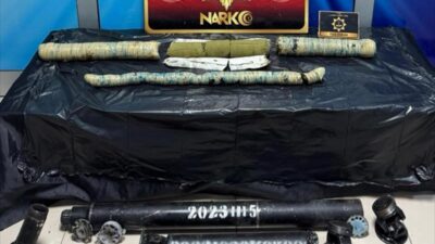 SİİRT (AA) – Siirt'in Baykan ilçesinde bir aracın aks ve