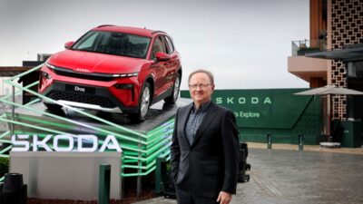 - Yüce Auto-Skoda Genel Müdürü Zafer Başar:
- "Bugünkü pazar büyüklüğüyle