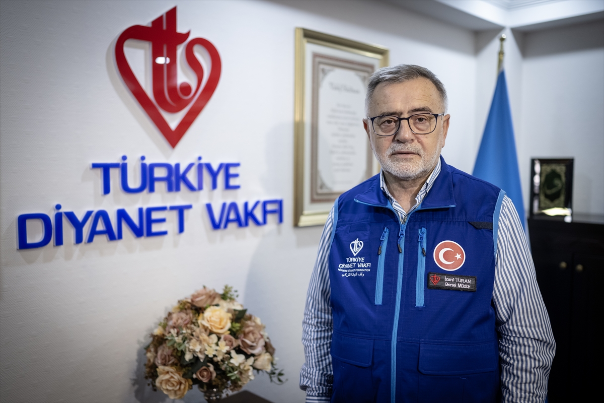 - Türkiye Diyanet Vakfı Genel Müdürü İzani Turan:
- "Ramazan boyunca