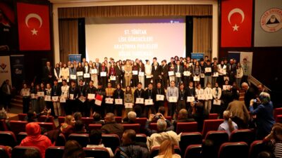 KAYSERİ (AA) – Erciyes Üniversitesinin (ERÜ) ev sahipliğinde düzenlenen TÜBİTAK