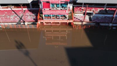 EDİRNE (AA) – Edirne'de Tunca Nehri'nin debisi düşüşe geçti, Meriç