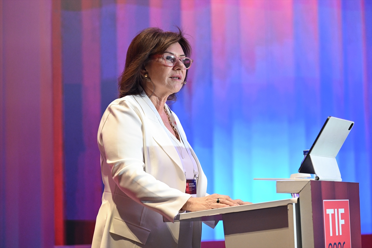 - Türkiye Turizm Yatırımcıları Derneği Başkanı Oya Narin:
- "TTYD olarak