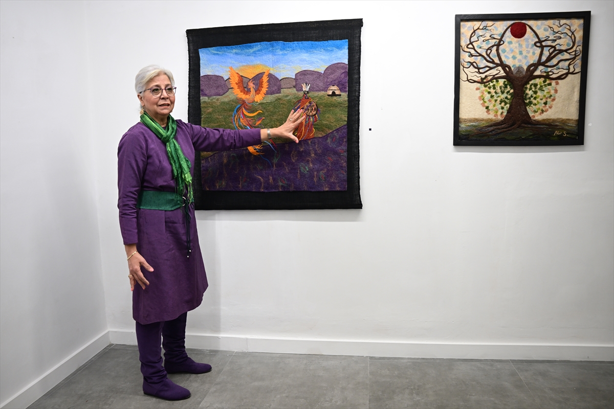 - Kültür ve Turizm Bakanlığının keçe sanatçısı Nur Sağlamer, 1,5