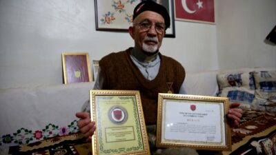 KAYSERİ (AA) – Kayseri'nin Develi ilçesinde yaşayan 77 yaşındaki İsmail