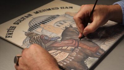 - Kültür ve Turizm Bakanlığı çini sanatçısı Fahri Çetinkaya, 230