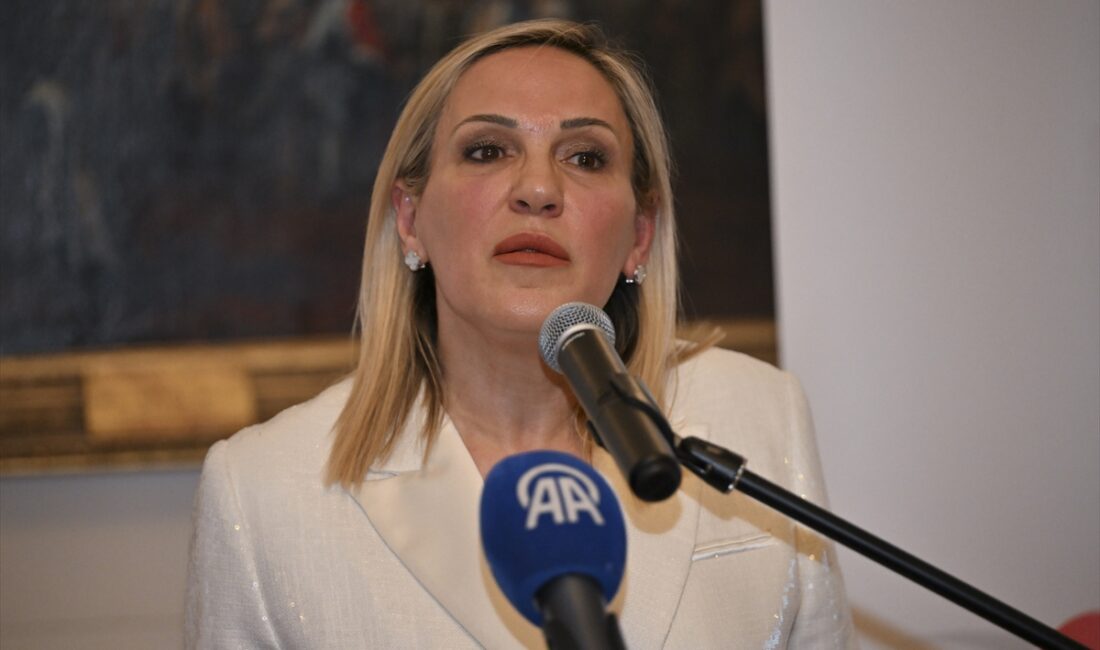 ANKARA (AA) – Türk tenisinin tarihine ilişkin belgesel ve kitap,