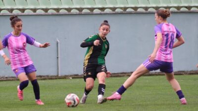 - Ünye Kadın SK: 4 - Fatih Vatanspor: 1