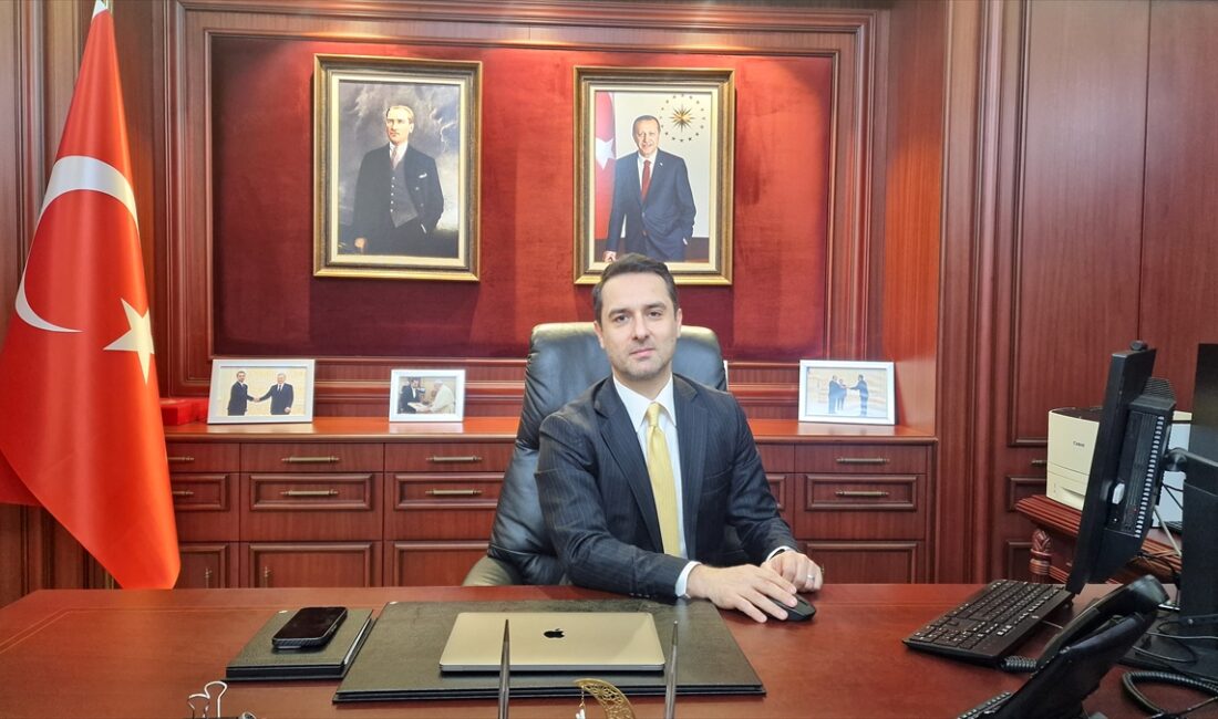 TAŞKENT (AA) – Türkiye'nin Taşkent Büyükelçisi Ufuk Ulutaş, Anadolu Ajansının