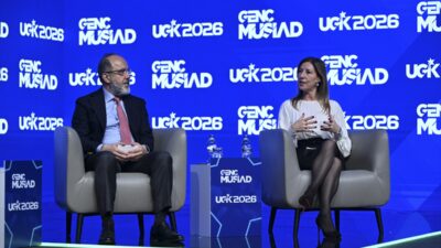 - Pegasus Hava Yolları Üst Yöneticisi (CEO) Güliz Öztürk:
- "Her