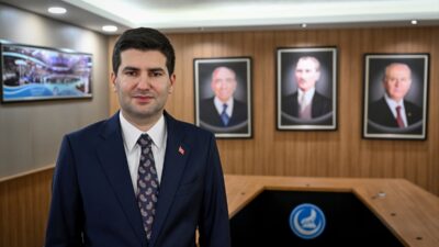 - Türkiye Yeşilay Cemiyetinin katkısıyla aralarında akademisyen, psikolog, eğitimci, gazeteci,