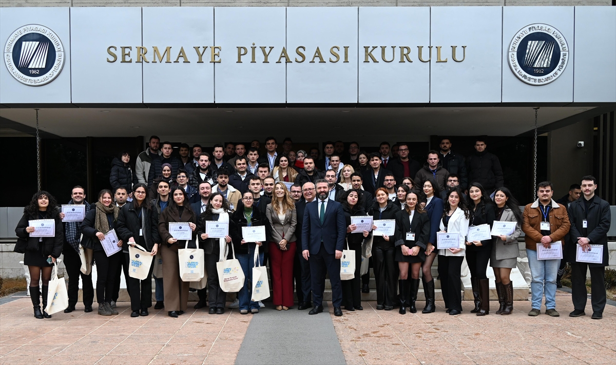 - Finansal okuryazarlık koordinatörü olarak üniversite öğrencilerine “Siber Dünya ve