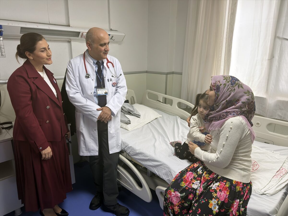 İZMİR (AA) – Ege Üniversitesi Tıp Fakültesi Çocuk Kardiyoloji Ana