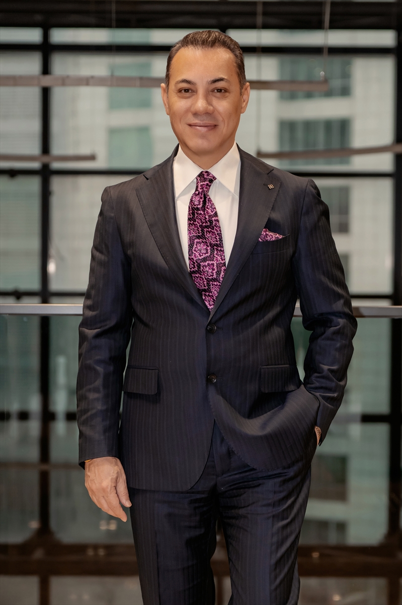 - Vakıf Leasing Genel Müdürü ve Yönetim Kurulu Üyesi Metin