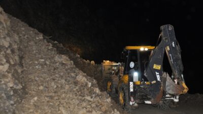 VAN (AA) – Van, Bitlis ve Hakkari'de olumsuz hava koşulları