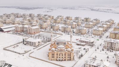 VAN (AA) – Van, Hakkari, Bitlis ve Muş'ta olumsuz hava