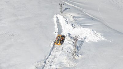 VAN (AA) – Van, Hakkari ve Bitlis'te olumsuz hava koşulları