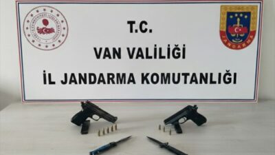 VAN (AA) – Van'ın Erciş ilçesinde bir ev ve eklentilerinde