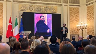 İSTANBUL (AA) – Sanat tarihçisi Costantino D'Orazio, Rönesans'ın tanınan figürlerinden