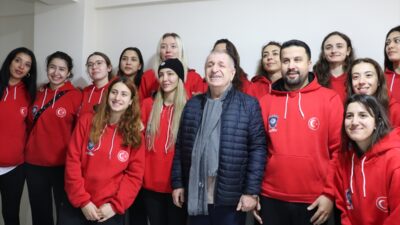 HATAY (AA) – Zafer Partisi Genel Başkanı Ümit Özdağ, partisinin