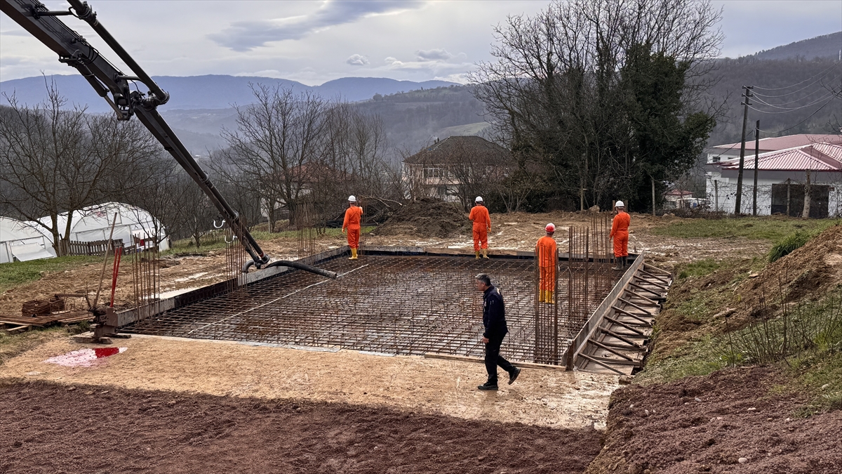 - Cumhuriyet Başsavcısı Gökhan Kapağan:
- "Cami inşaatında gönüllü çalışacak hükümlülerimiz